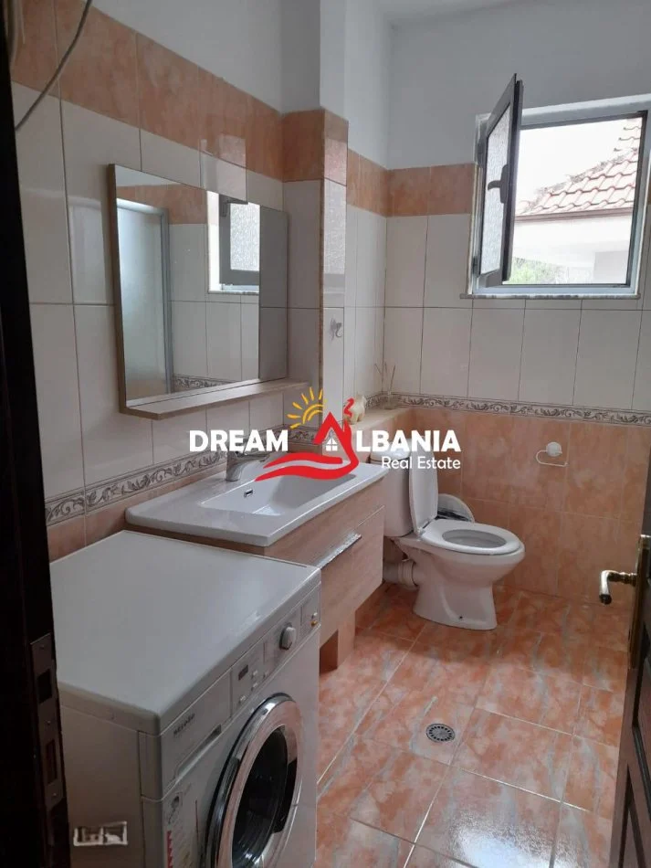 Tirane, jepet me qera apartament 2+1 Kati 2, 90 m² 500 € (Sauk)