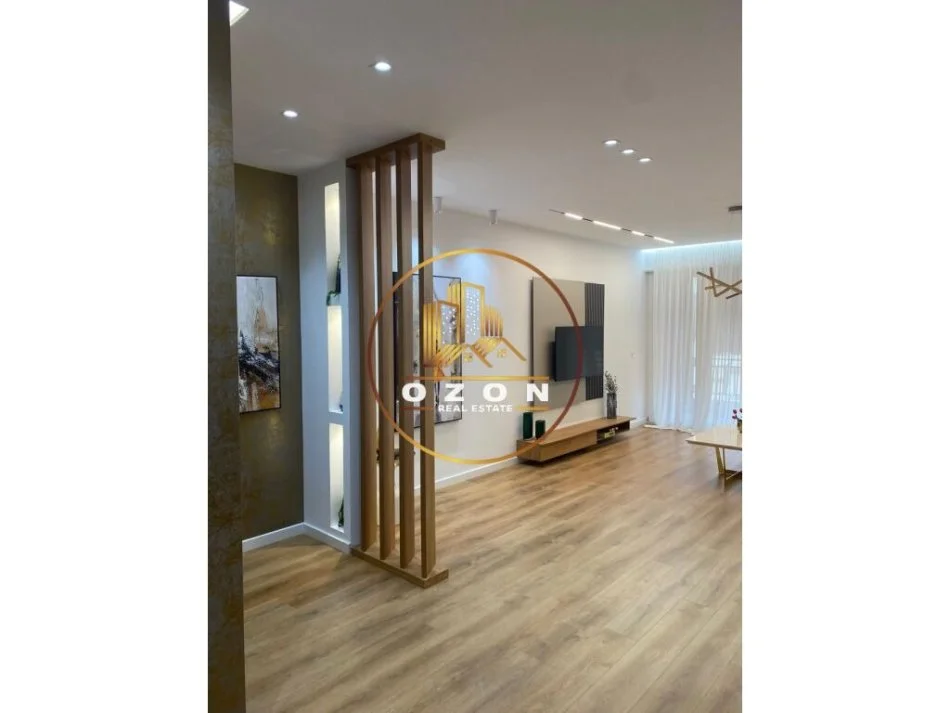 Apartament për Shitje 2+1+2 tek Komuna e Parisit!