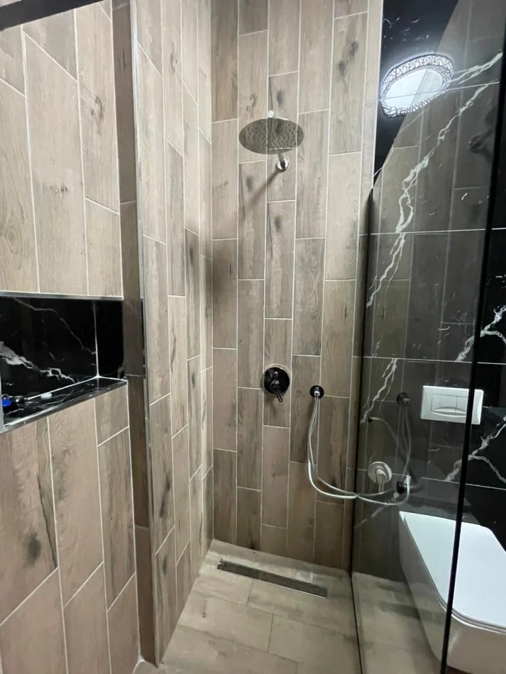 Durres, shitet apartament 3+1+Aneks+Ballkon Kati 1, 115 m² 120.000 € (Kazazi| Ish Rajoni)