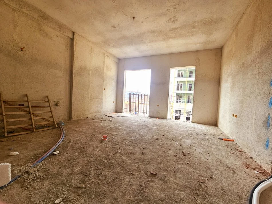 Tirane, shes apartament 2+1+Ballkon Kati 5, 107 m² 122.500 € (Ish Shqiponja - Casa Italia)