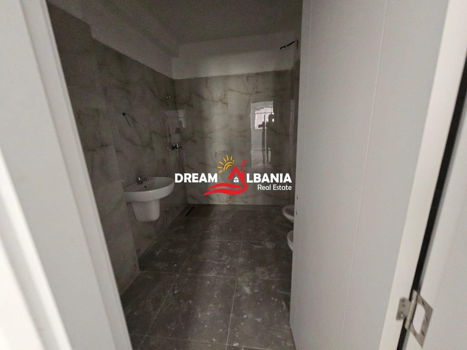 Tirane, shitet apartament 2+1 Kati 5, 113 m² 127.350 € (Dritan Hoxha)