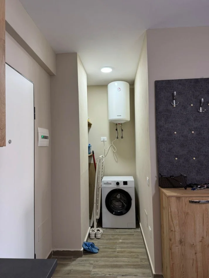 Durres, shitet apartament 1+1+Ballkon Kati 2, 63 m² 95.000 € (Golem)