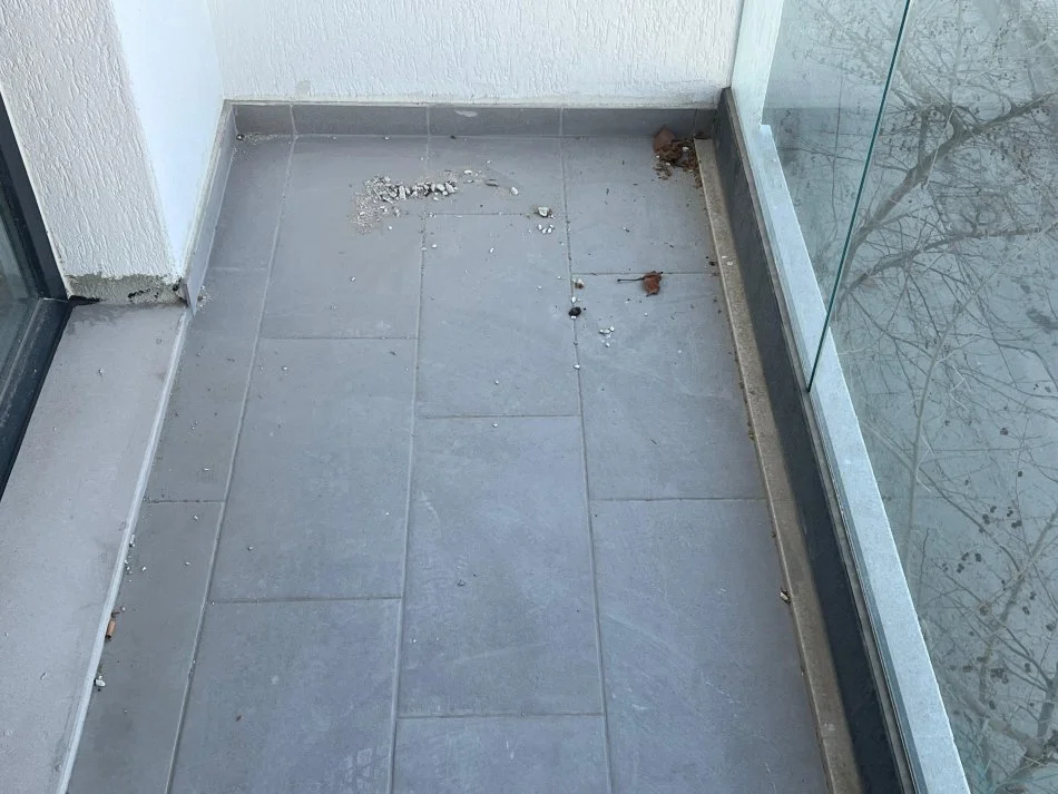 Vlore, shitet apartament 1+1+Ballkon Kati 3, 67 m² (Lungomare)