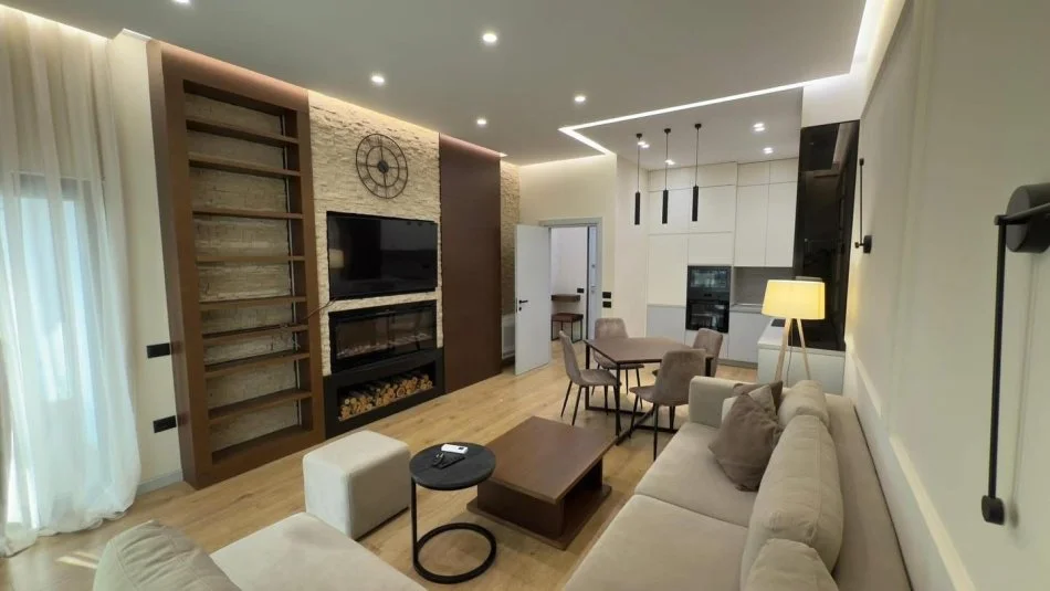 Tirane, jap me qera apartament 1+1, 75 m² 800€ (SQUARE 21)