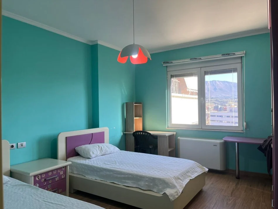 Tirane, shitet apartament 3+1+Aneks+Ballkon Kati 10, 140 m² 230.000 € (Zona e Brrylit)