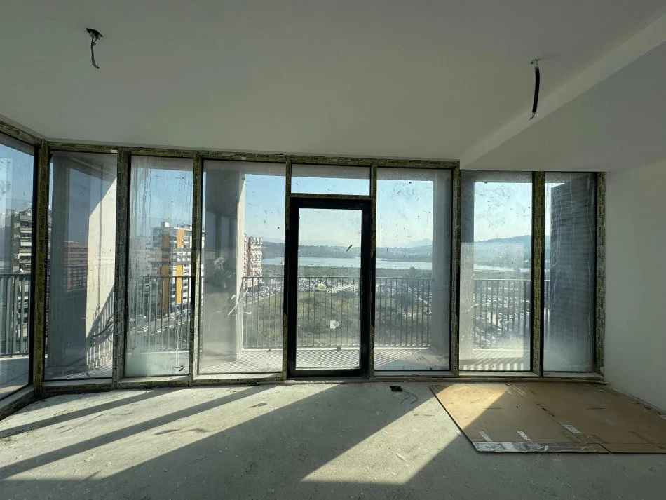 Tirane, shitet apartament 3+1 , 217 m² (Lake View Residence, Rruga e Kosovareve)