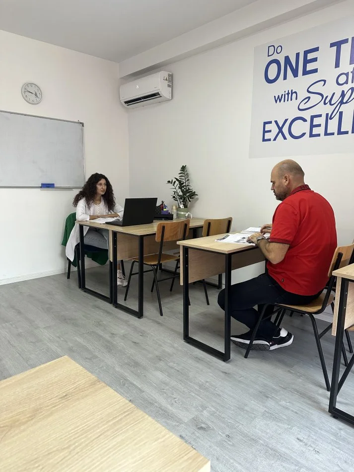 Tirane, kurse gjuhe anglisht | italisht | gjermanisht | fren... Meso Gjuhe te huaja online ose nga klasa