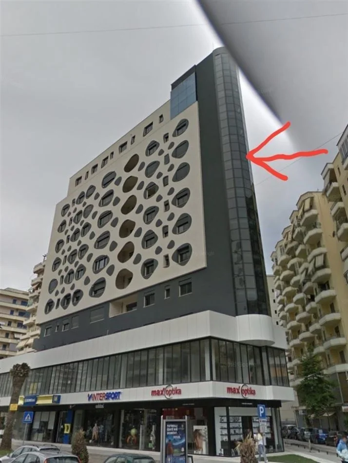Vlore, jepet me qera apartament 1+1+Ballkon Kati 6, 65 m² 350 € (skele)