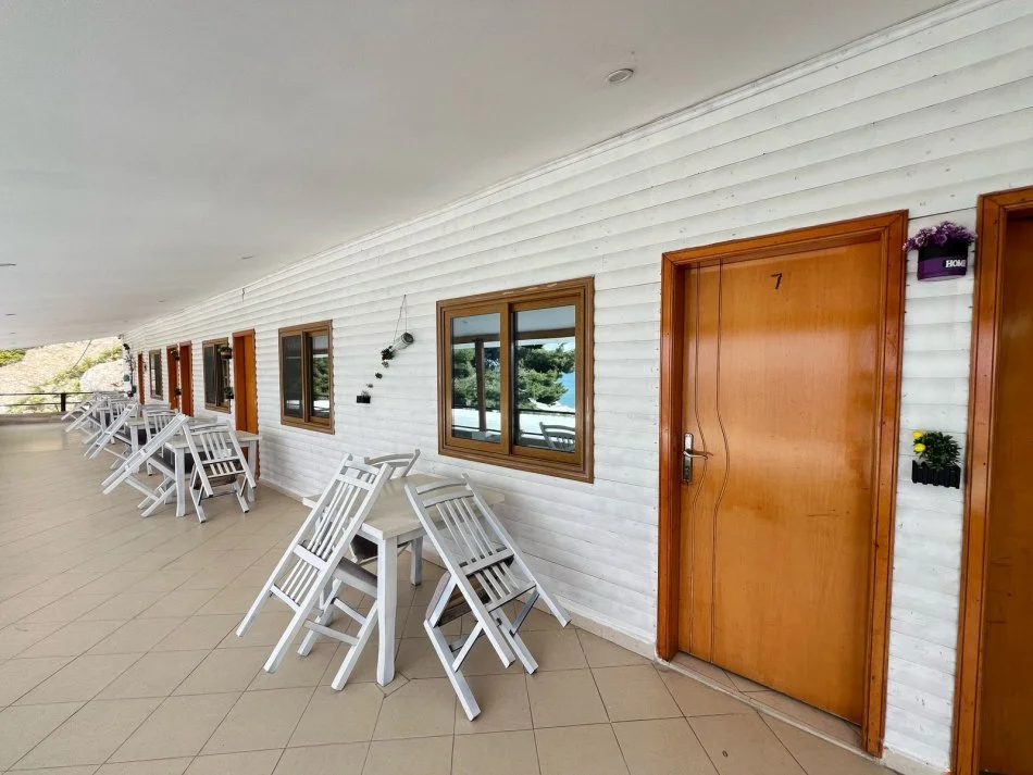 Vlore, jepet me qera hotel , 400 m² 35.000 € (Te pika e pare)