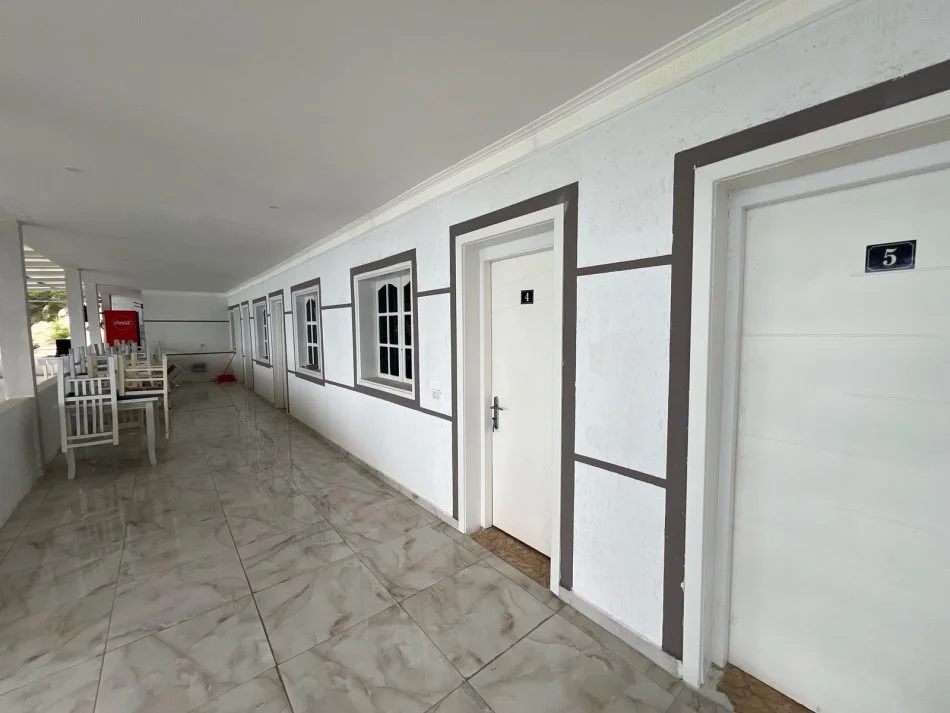 Vlore, jepet me qera hotel , 400 m² 35.000 € (Te pika e pare)