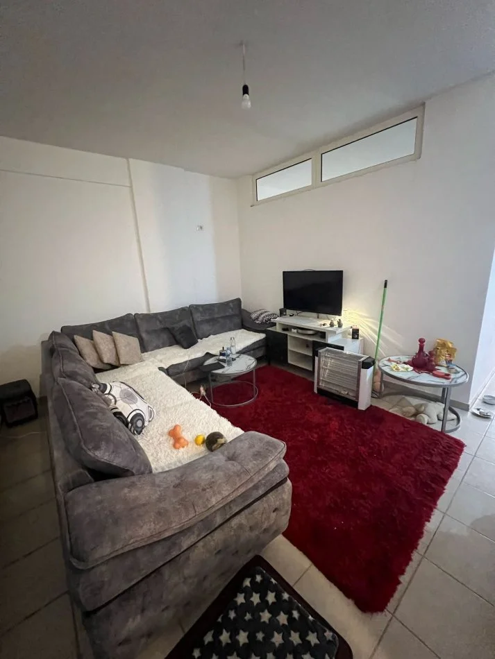 Tirane, shitet apartament 2+1+Ballkon Kati 7, 100 m² 100.000 € (Rruga Sokrat Miho)