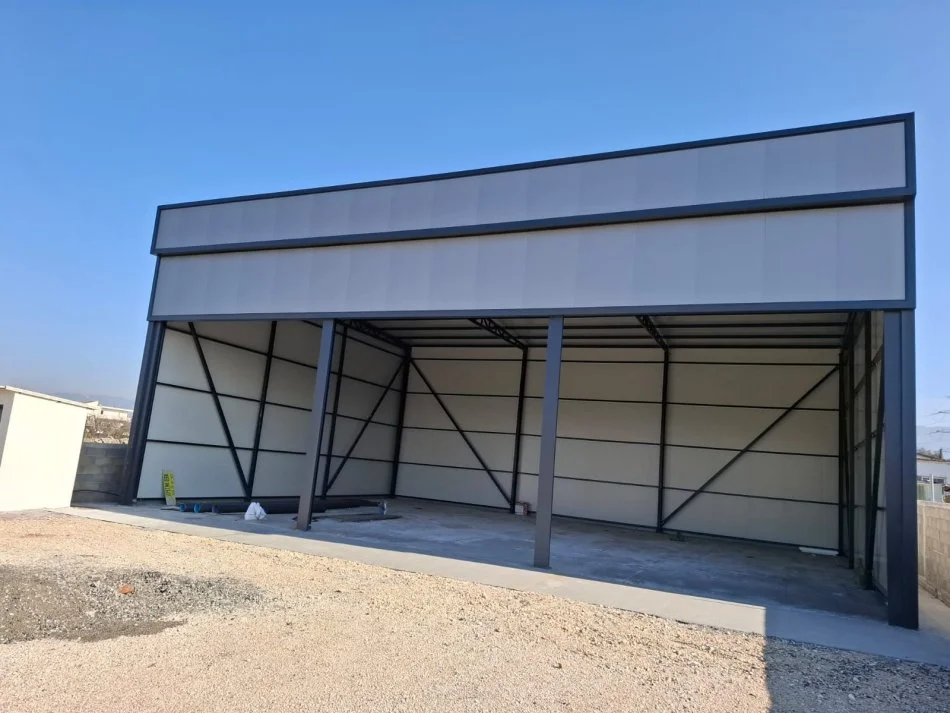 Tirane, jepet me qera ambjent biznesi Kati 0, 1.500 m² 1.500 € (Kamez)