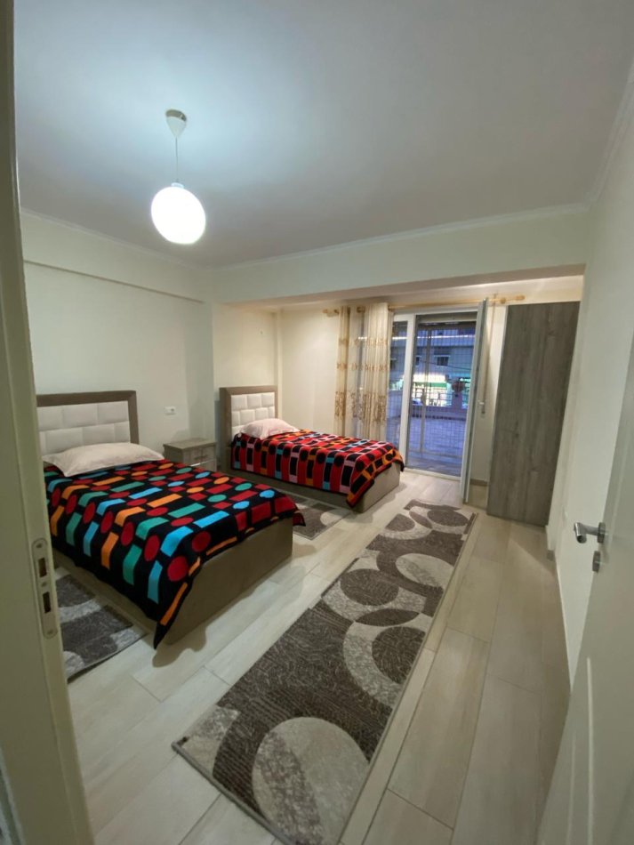 Durres, jepet me qera apartament 2+1 Kati 1, 90 m² 500 € 