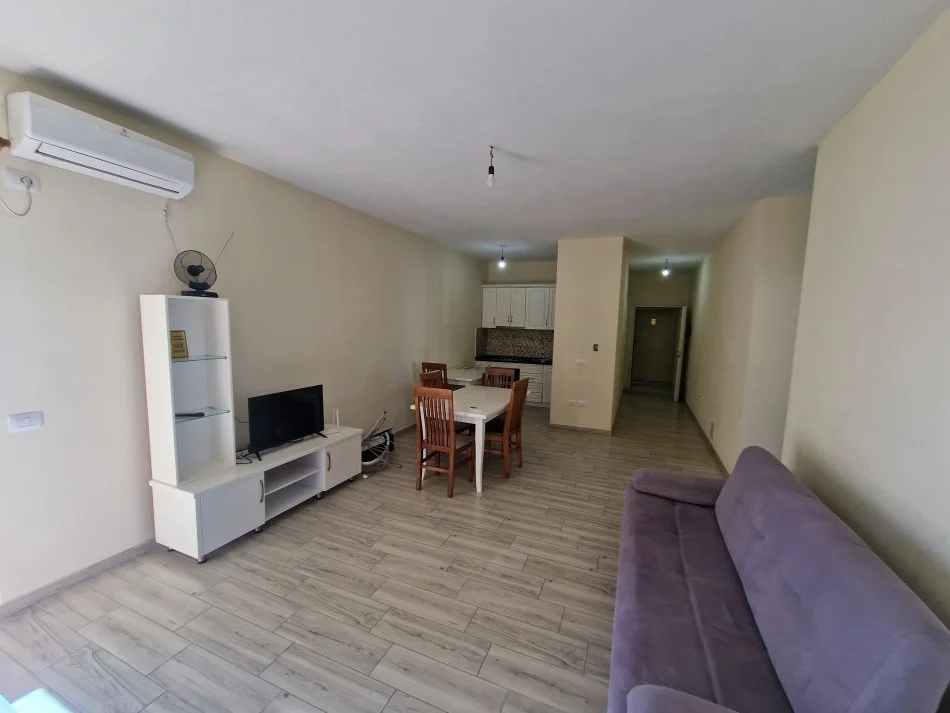 Durres, shitet apartament 2+1+Aneks+Ballkon Kati 5, 95 m² 180.000 € (Rrota e Kuqe)