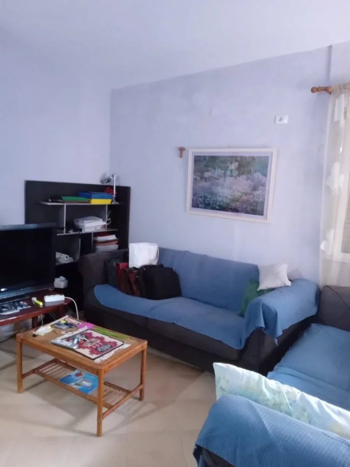 Durres, jepet me qera apartament 1+1+Ballkon Kati 2, 60 m² 300 € (Pavaresia)