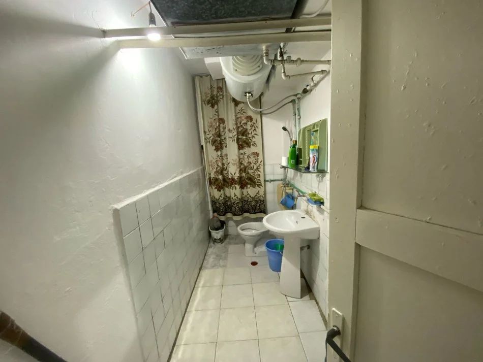 Durres, shitet apartament 2+1+Aneks+Ballkon Kati 3, 83 m² 73.000 € (Kryqi i Kuq| Stadiumi)