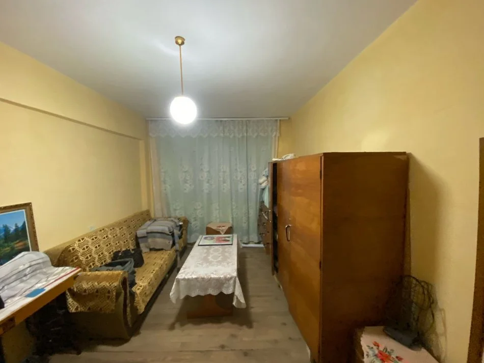 Durres, shitet apartament 2+1+Aneks+Ballkon Kati 3, 83 m² 73.000 € (Kryqi i Kuq| Stadiumi)