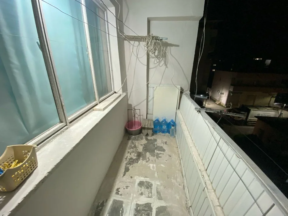 Durres, shitet apartament 2+1+Aneks+Ballkon Kati 3, 83 m² 73.000 € (Kryqi i Kuq| Stadiumi)