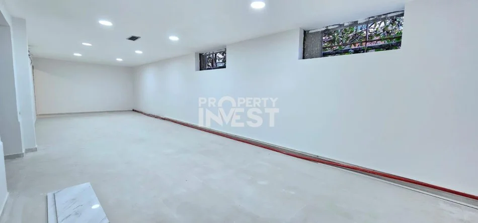 Tirane, jepet me qera ambjent biznesi Kati 0, 275 m² 3.200 € (komuna e parisit)