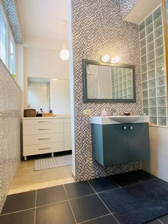 Tirane, shes apartament 2+1+Aneks+Ballkon Verande BODRUM,Prane Vasil Shantos Kati 0, 130 m² 258.000 €