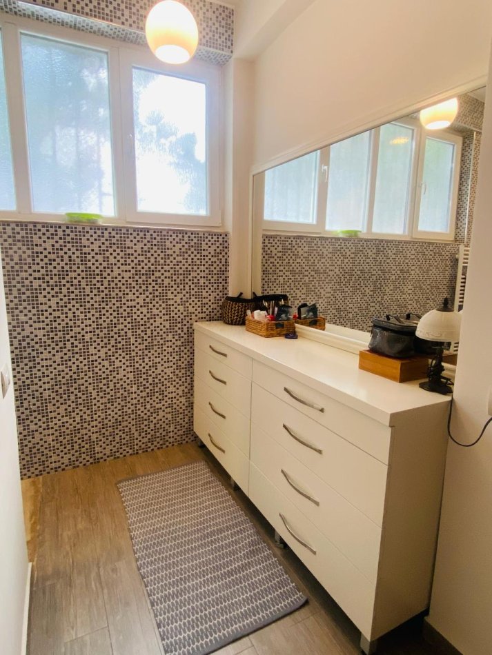 Tirane, shes apartament 2+1+Aneks+Ballkon Prane Vasil Shantos Kati 0, 250 m² 258.000 €