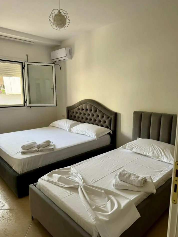 Vlore, jepet me qera apartament 1+1+Ballkon Kati 6, 68 m² 400 € 