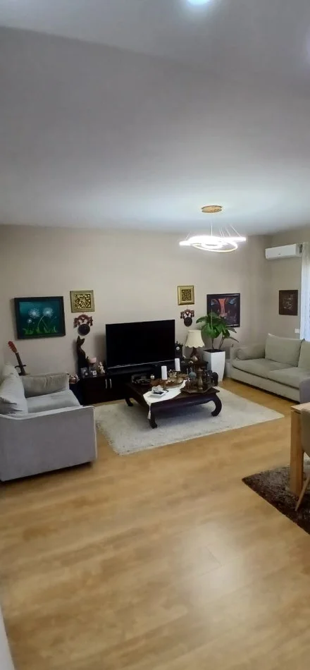 Durres, shitet apartament 3+1+Ballkon Kati 2, 100 m² 200.000 € (lagja Nr 1 Rr.Epikadeve)