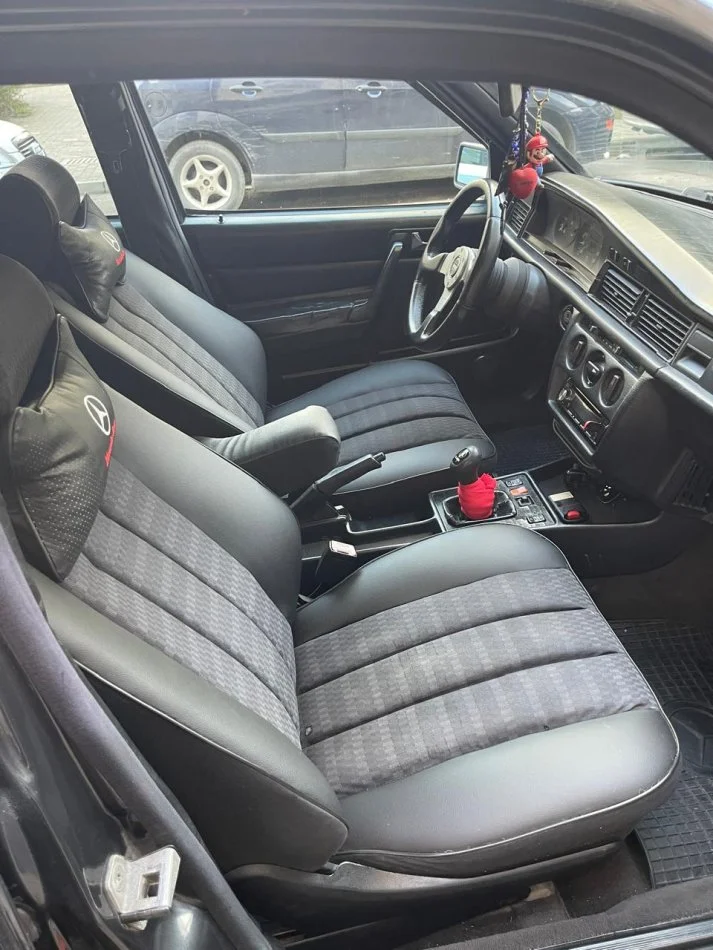 Tirane, shitet makine Benz Nafte, gri e erret manuale Kondicioner 3.499 €