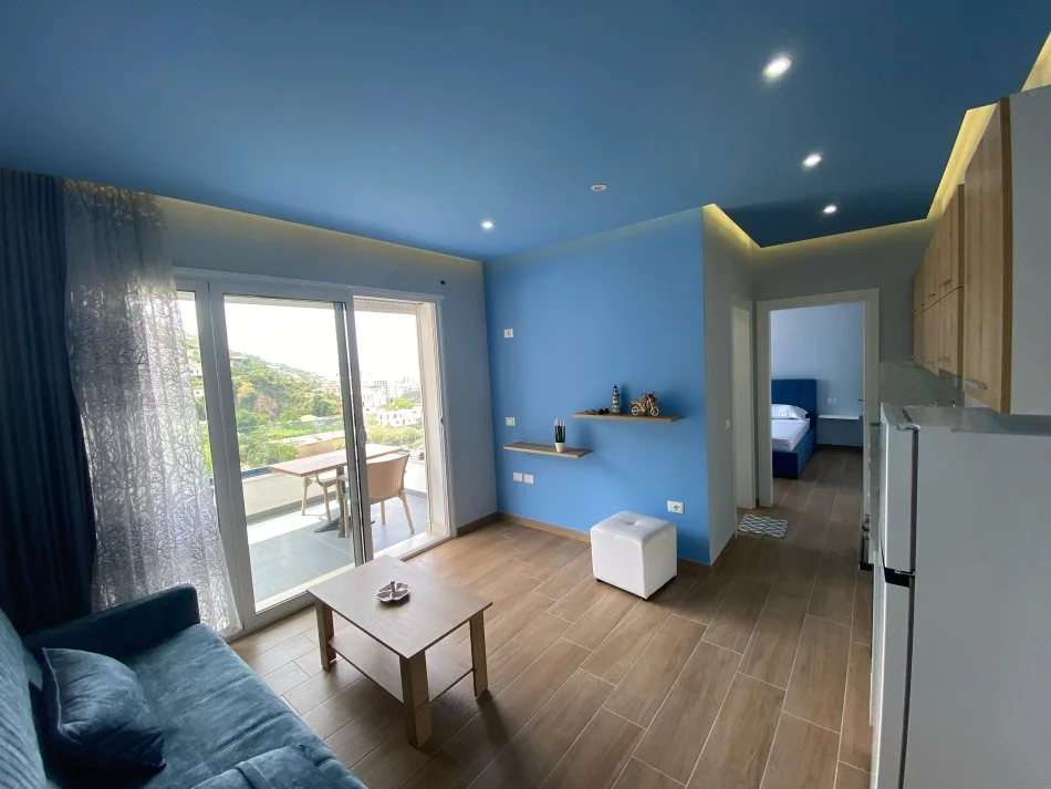 Vlore, jepet me qera apartament 1+1 Kati 3, 55 m² 400 € (Vilat e Enverit) rv49856