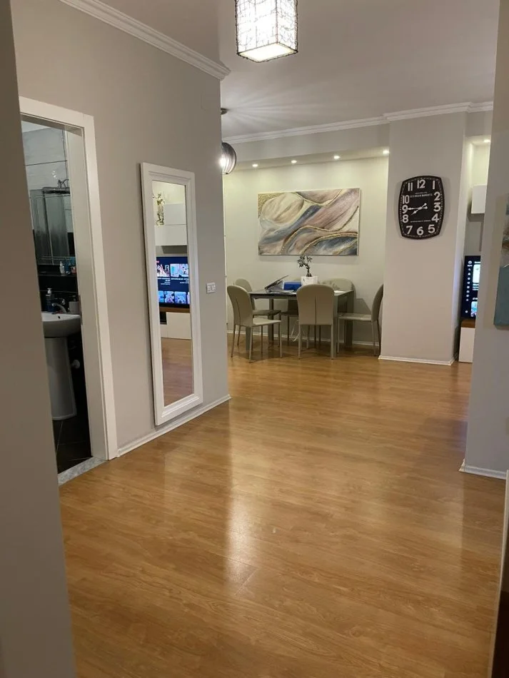 Tirane, shitet apartament 2+1+Ballkon Kati 6, 92 m² 139.990 € (Astir)