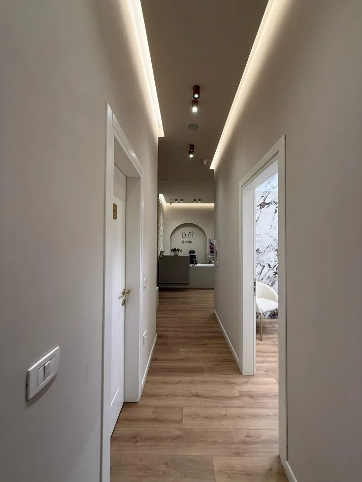 Tirane, jepet me qera apartament 4+1 Kati 2, 125 m² 1.499 € (Parku Olimpik)