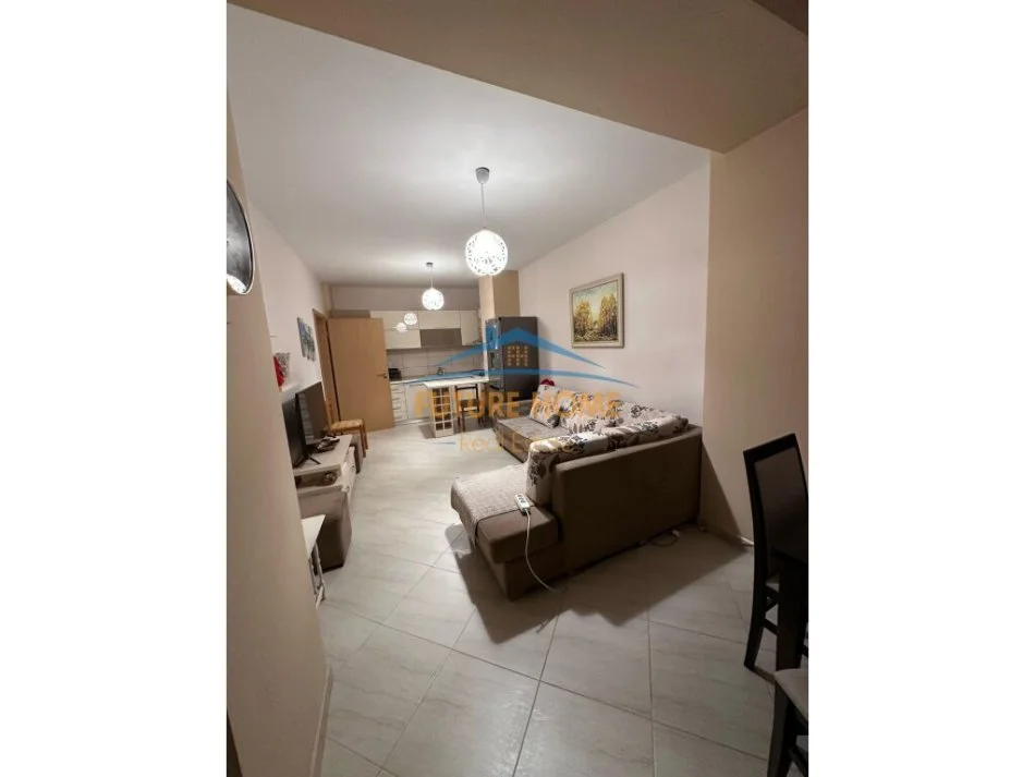 Tirane, jap me qera apartament 1+1 Kati 6, 61 m² 550 € (Rruga Artan Lenja)