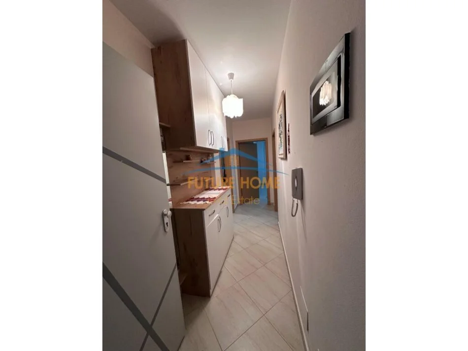 Tirane, jap me qera apartament 1+1 Kati 6, 61 m² 550 € (Rruga Artan Lenja)
