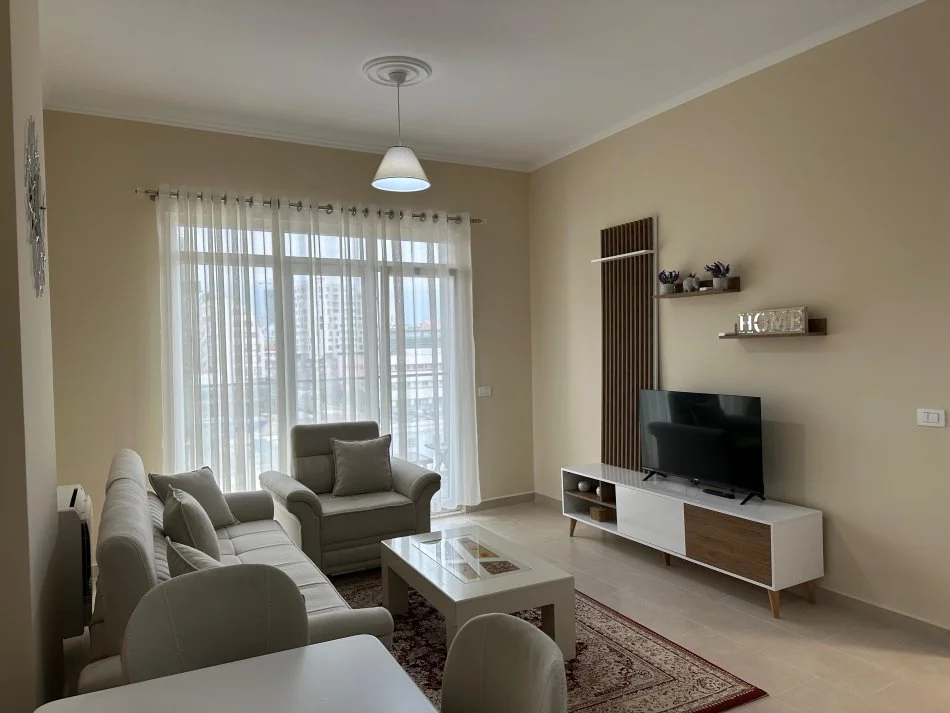 Tirane, jepet me qera apartament 1+1+Ballkon , 50 € 