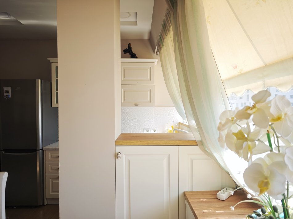 Tirane,  Apartament 2+1 +2 me qira  800 € (Ish UET)