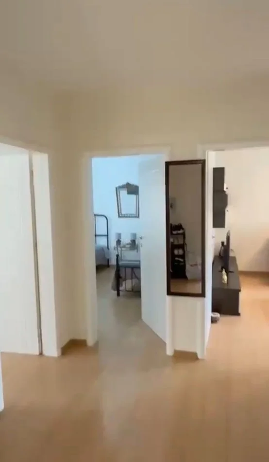 Tirane, jepet me qera apartament 2+1+Ballkon Kati 3, 84 m² 650 € (Stadiumi dinamo)