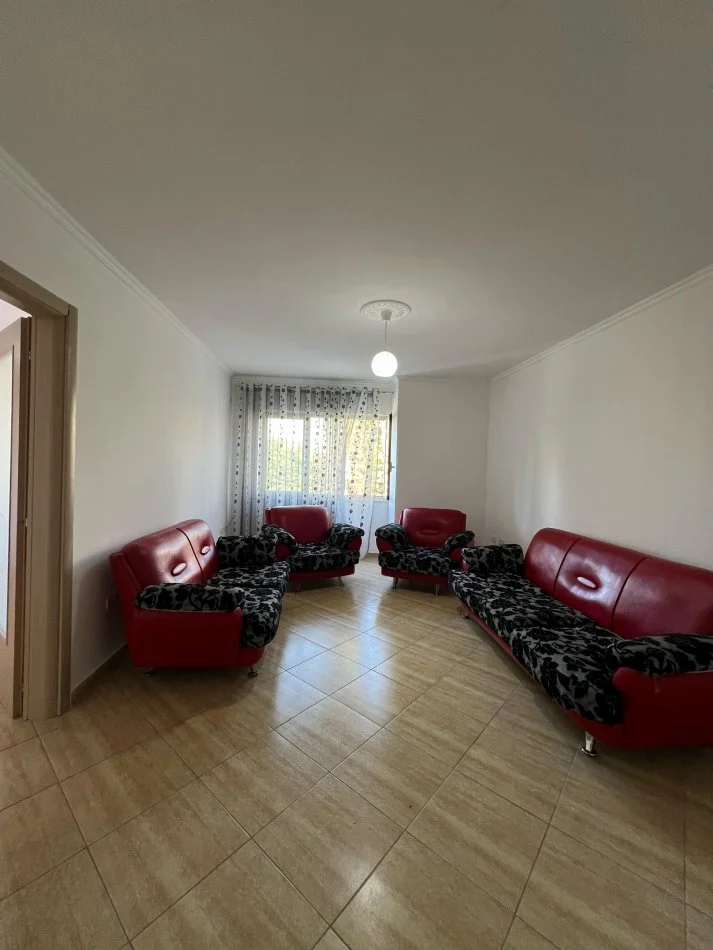 Tirane, shitet apartament 1+1+Ballkon Kati 2, 79 m² 89.000 € (Fresk)