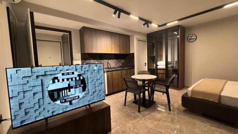 Tirane, shitet 1+1 Kati 1, 80 m² 152.000 € (mozaiku tirane)