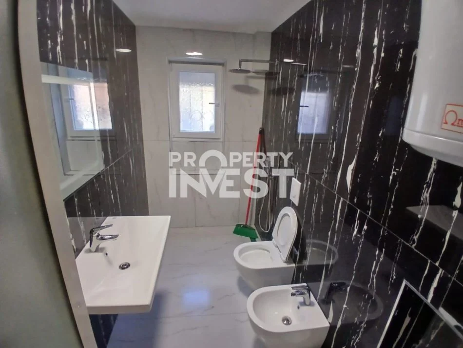 Tirane, shitet apartament 2+1 Kati 1, 70 m² 128.000 € (Tregu Elektrik)