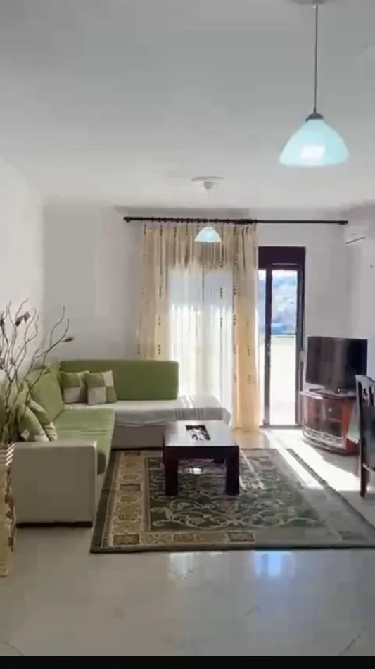 Tirane, jepet me qera apartament 2+1+Aneks+Ballkon Kati 4, 99 m² 500 € (Astir)