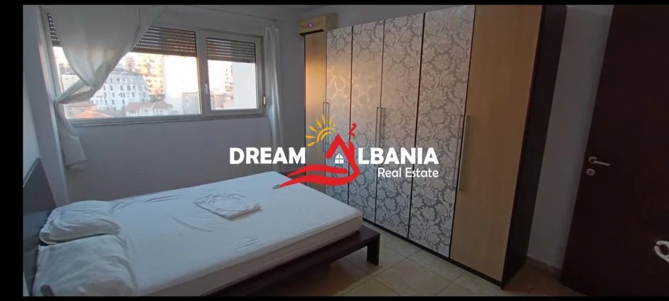 Tirane, jepet me qera apartament 1+1 Kati 5, 63 m² 500 € (tek Mozaiku I Tiranes)