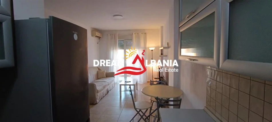 Tirane, jepet me qera apartament 1+1 Kati 5, 63 m² 500 € (tek Mozaiku I Tiranes)