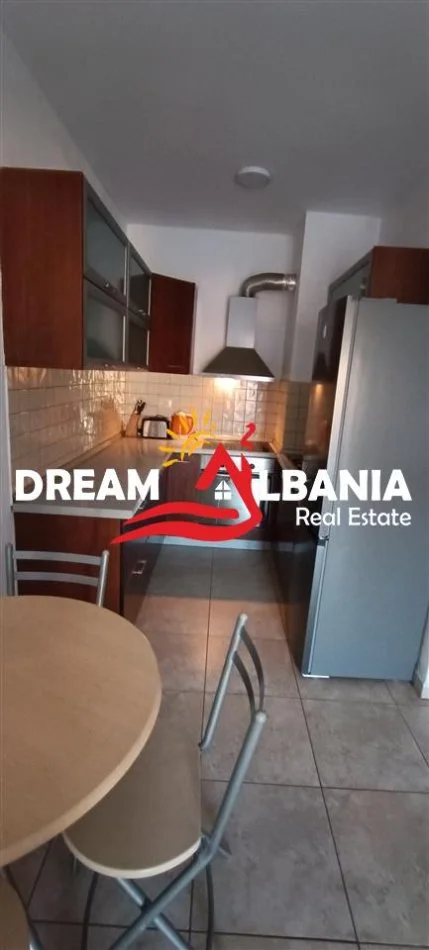 Tirane, jepet me qera apartament 1+1 Kati 5, 63 m² 500 € (tek Mozaiku I Tiranes)