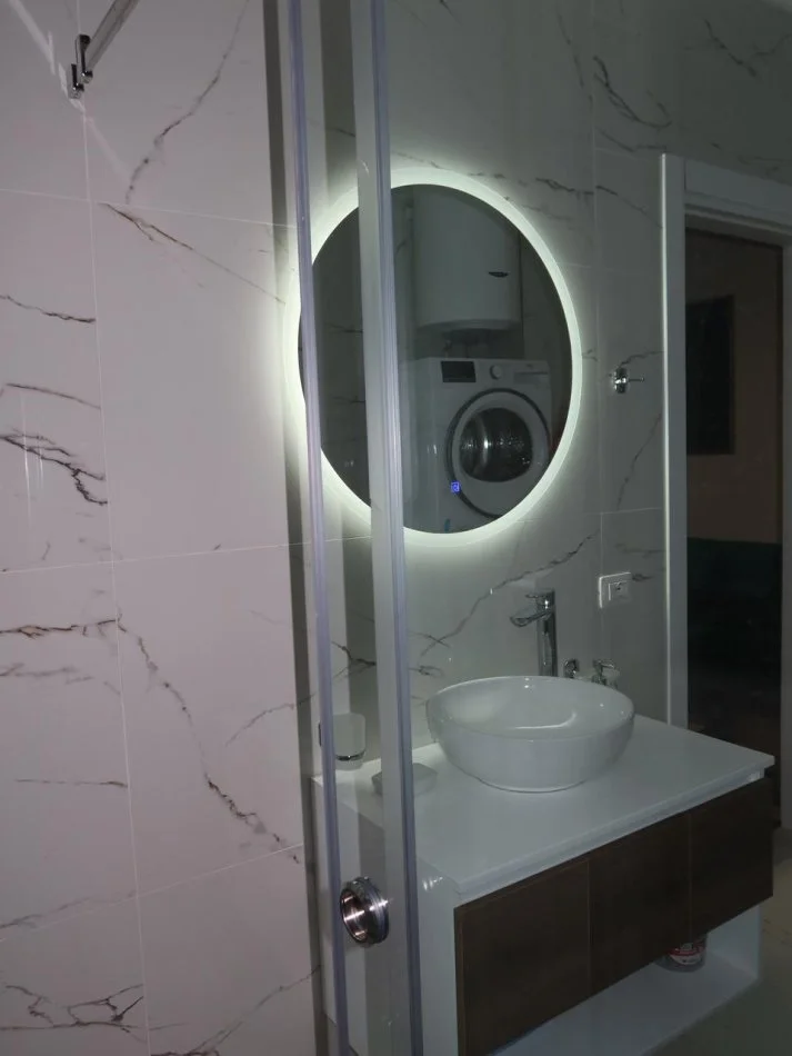 Tirane, jepet me qera apartament 1+1 Kati 2, 58 m² 650 € (Selit)