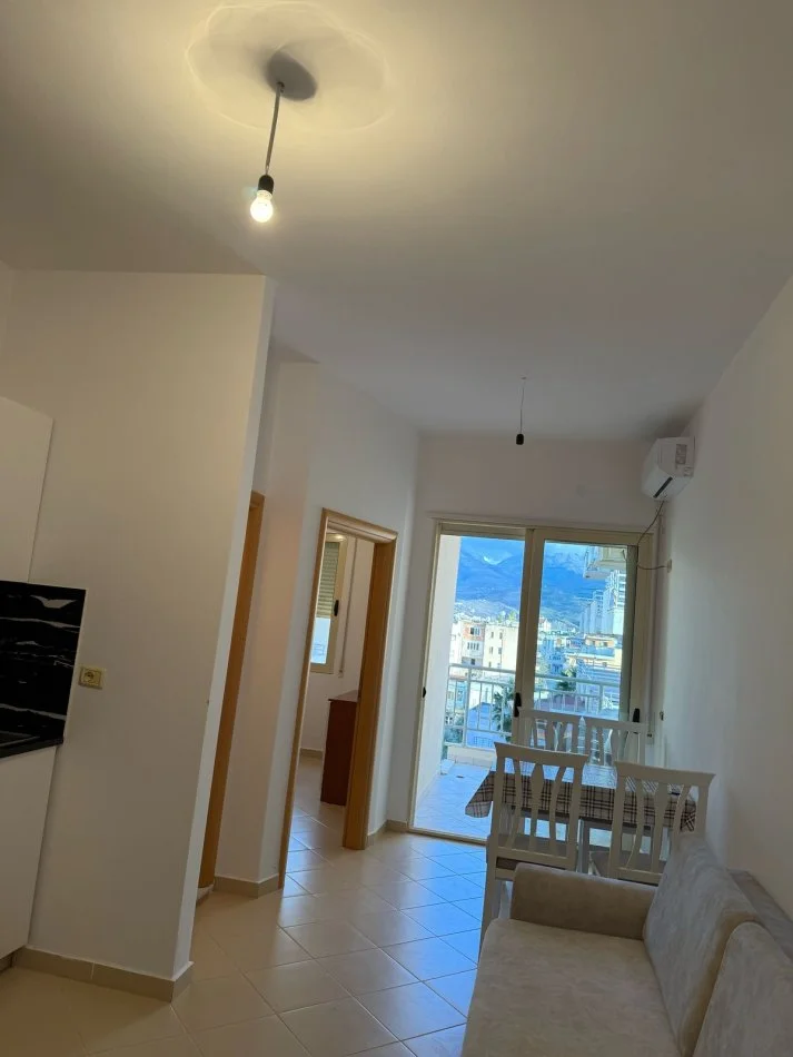 Vlore, shitet apartament 1+1+Ballkon Kati 4, 53 m² 68.000 € (Vlore)