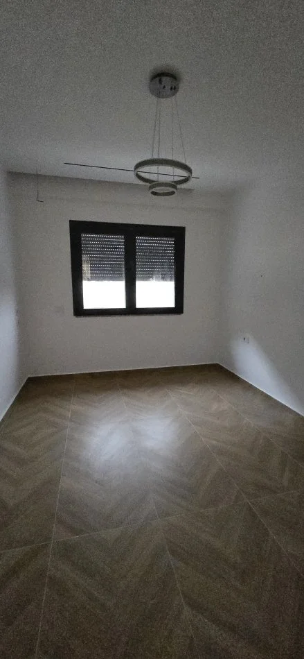 Shiten dy apartamente 1+1 në Kompleksin “Oasis” –    230,000 €