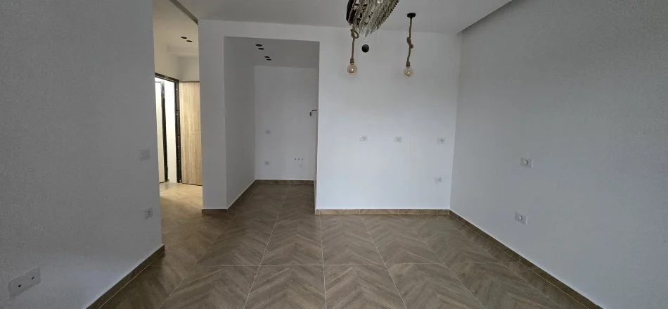 Shiten dy apartamente 1+1 në Kompleksin “Oasis” –    230,000 €