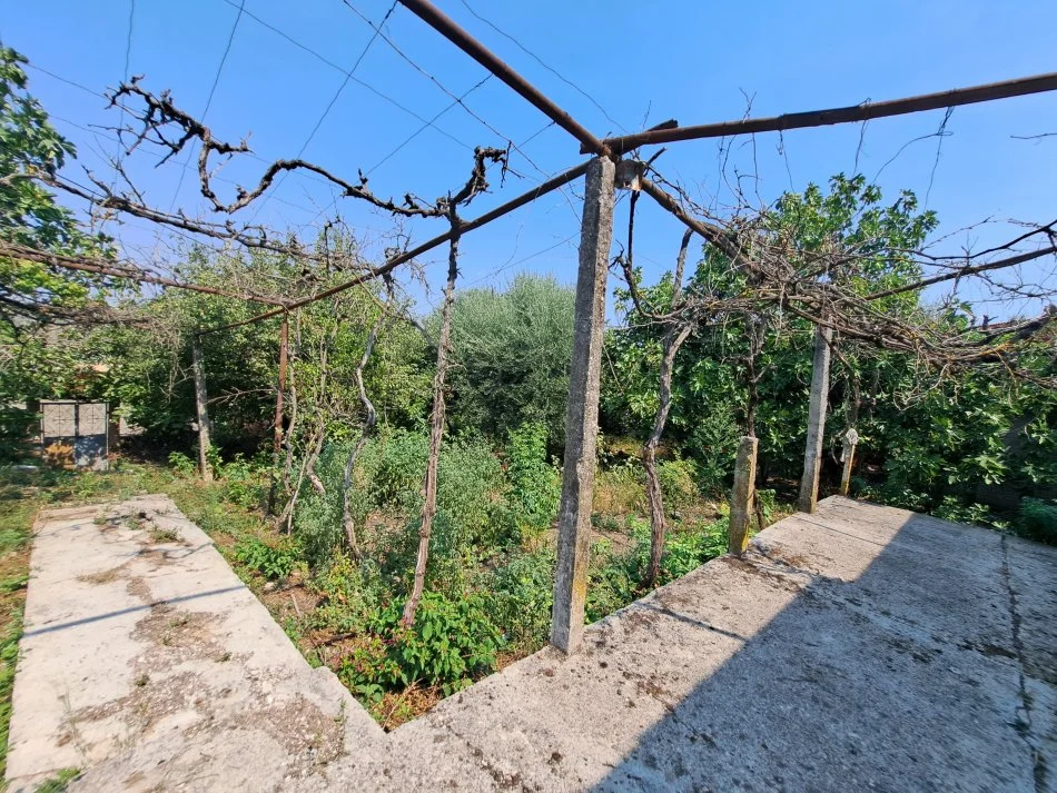 Vlore, shitet shtepi 2+1 Kati 0, 600 m² 45.000 € (Sherishte, Vlore)