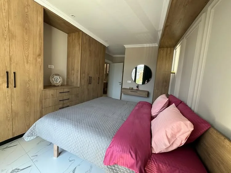 Tirane, jepet me qera apartament 2+1+Ballkon Kati 3, 119 m² 456.000 € (Lake View)