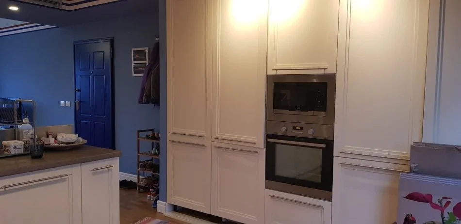 Tirane, jepet me qera apartament 3+1+Ballkon Kati 5, 133 m² 1.100 € (Kodra e Diellit)